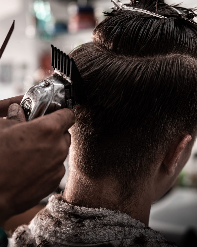 Fade Cut mit sauberem Übergang im Barber Shop Wien