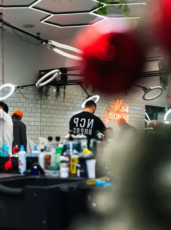 Herrenhaarschnitt und Styling im Barber Shop Wien